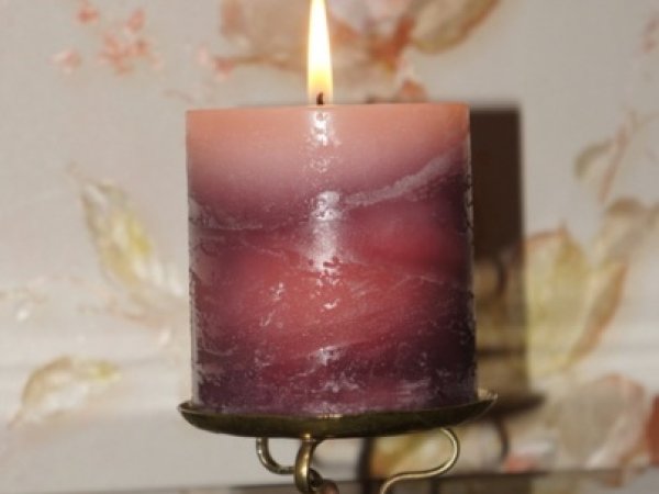 Round candlestick 3