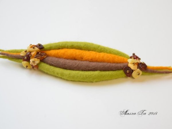 Spring colors brooch - Brooches
