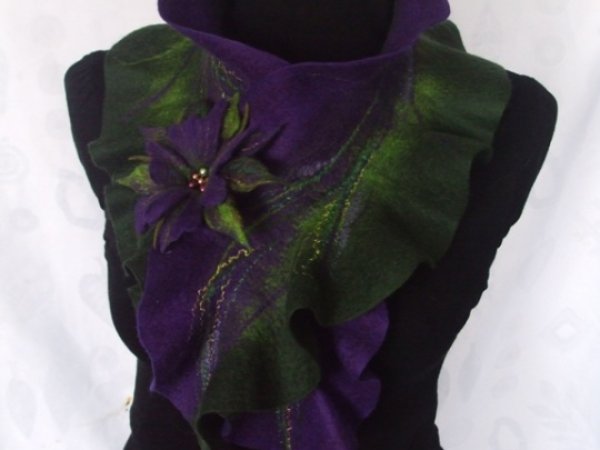 Violetinis zalias veltas salikas 2