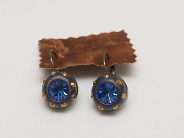 Earrings - Earrings
