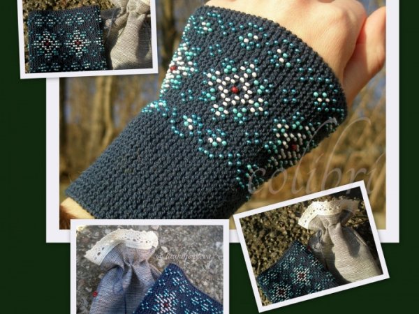 insoluble snowflakes - Wristlets