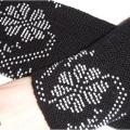 Riesines " flowers and snowflake " - Wristlets - knitwork