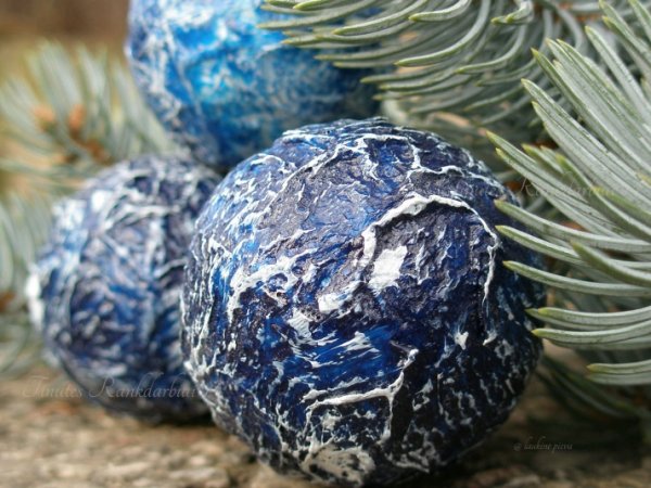 Christmas Bubbles 2