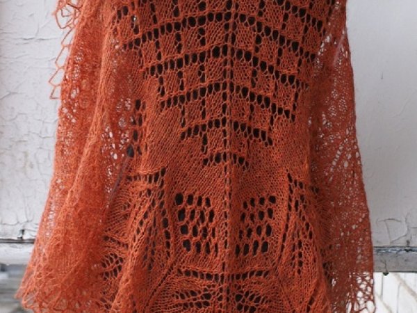 Knitted scarf - Wraps & cloaks