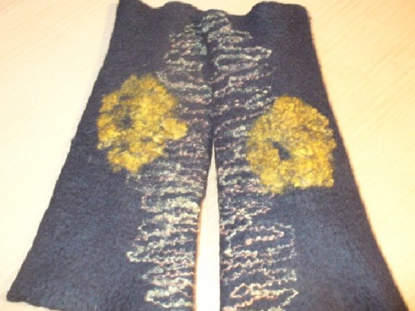 Gold reflection ... - Gloves & mittens