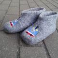 Felt shoes train Thomas - Shoes & slippers - felting