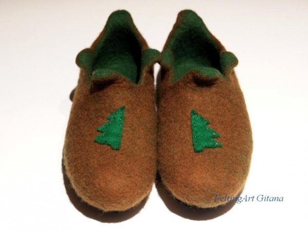 Slepetaites - Shoes & slippers
