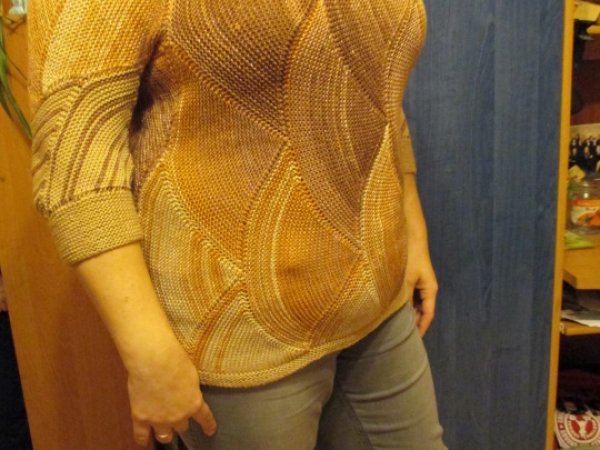 Sweater - Sweaters & jackets