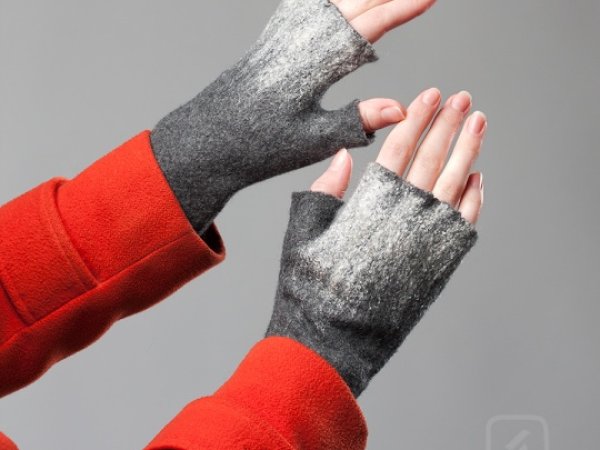 Pilkutės - Gloves & mittens