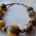 Beads ,, Romance & # 039; & # 039; - Necklaces - felting