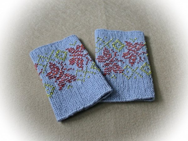 Arm Warmers, Wrist Warmers Beaded Red Butterflies, Bluish Gray Wrist Warmers 3