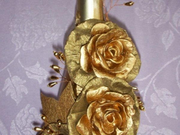 Gold - Decorated bottles
