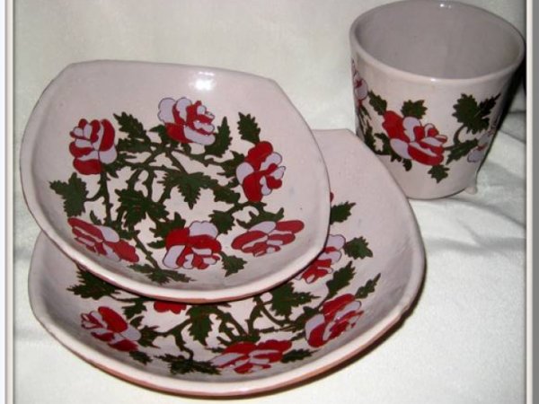 DISHES - ROŽYNAS - Ceramics