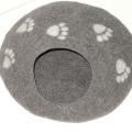 Cat cave, bad from felted wool, handmade,  warm and cozy - For pets - felting