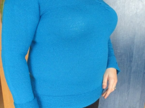 Sweater with braids 2