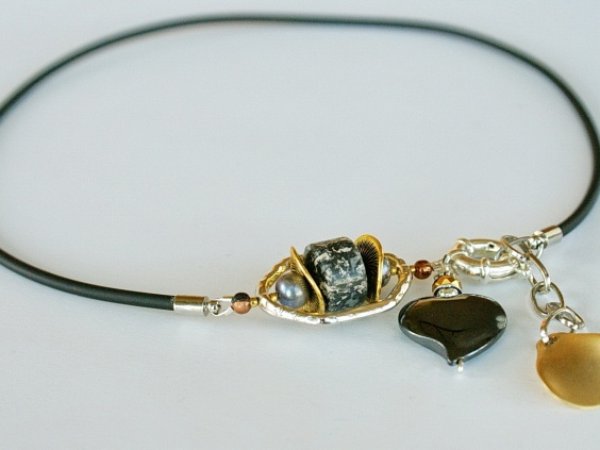 Necklaces - Bracelets " Love Story " - Necklace