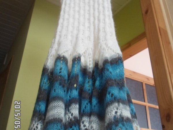 Knitted mandala dress for a girl 3