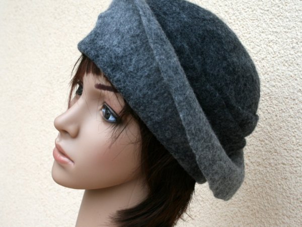 Cap Gray breeze ,, ,, 3