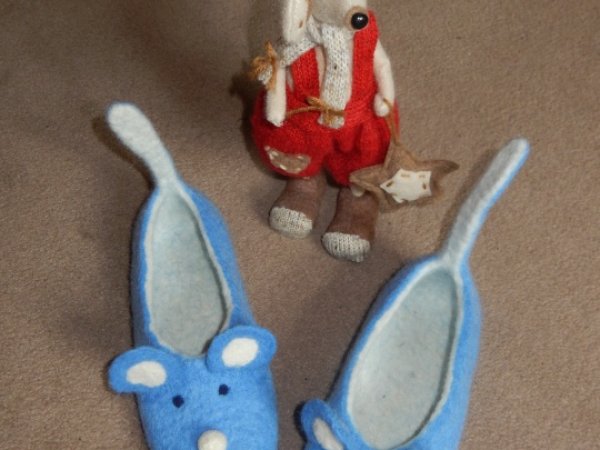 Mickey Tapkutės 1