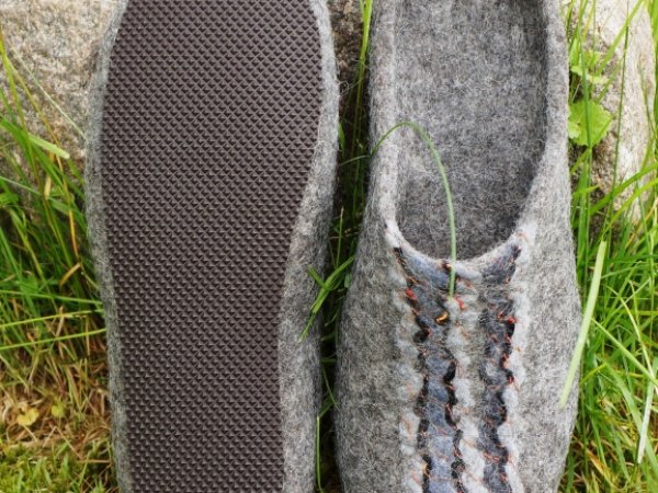 Man felted slippers 2