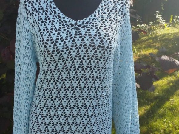 Crocheted blue tunic-blouse 2