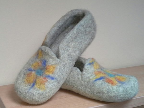 Šviesiai pilkos 3