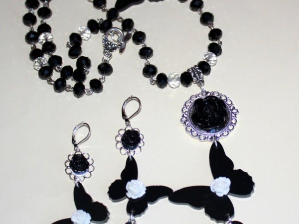 Set with black butterflies 2 - Kits
