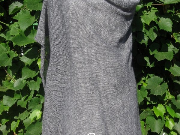 Big gray scarf 3
