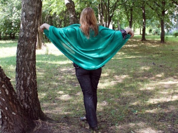 Green (emerald) universal size sweater - Cardigan 2
