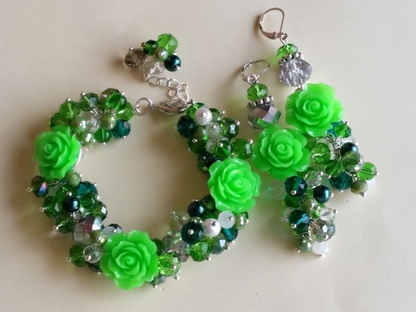 Set with green roses - Kits