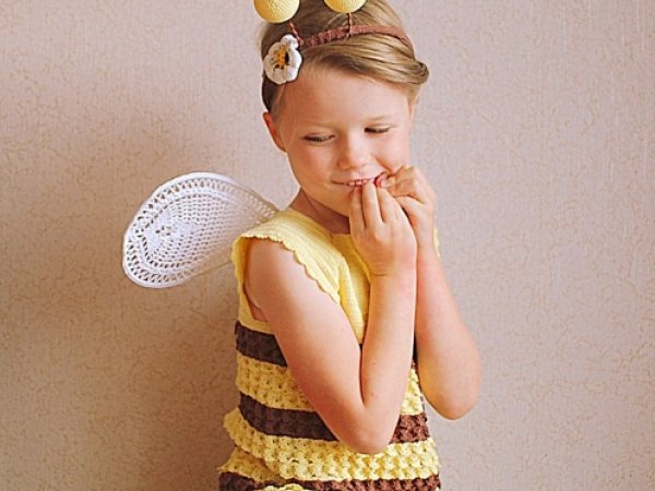 Bees suit - crocheted dress, wings and handsets - Dresses