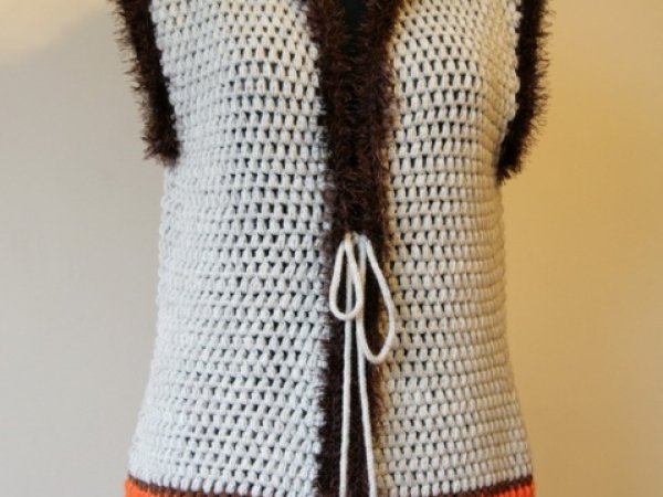  Sleeveless jacket - Other clothing