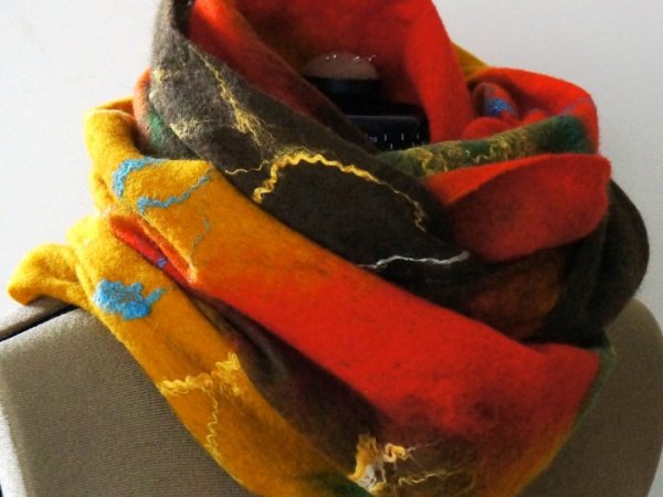 Scarf-hood " Last Leaves " 3