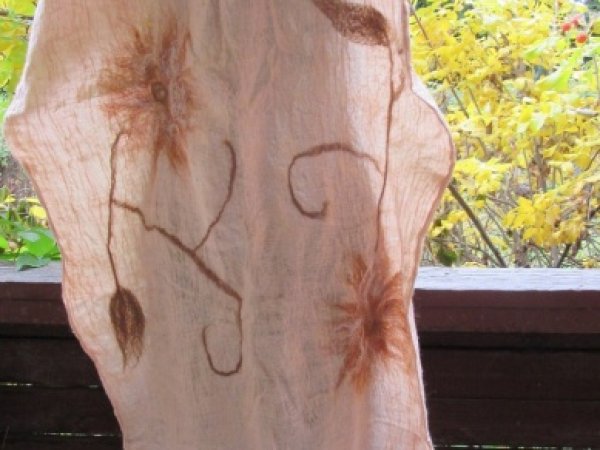 Beige silk robe 2