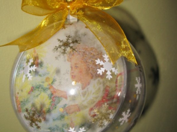 Christmas tree toy - Decoupage