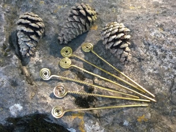 Baltiškieji smeigtukai - Metal products