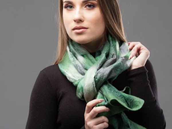 Šalikas lengvas - Scarves & shawls