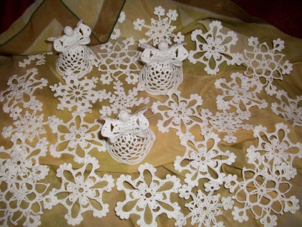 More snowflakes - Lace