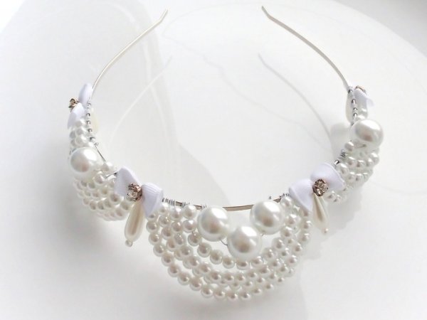 White perls crown - Accessory