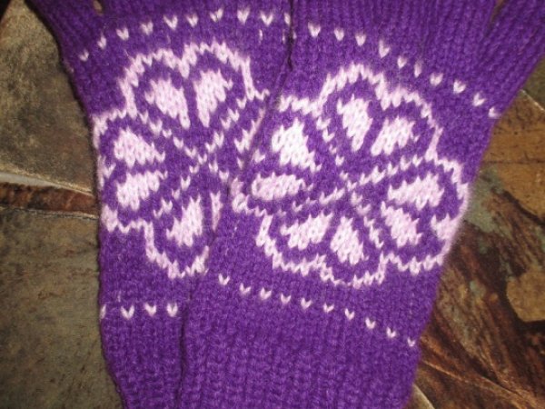 Pirštuotos pirštinės - Gloves & mittens