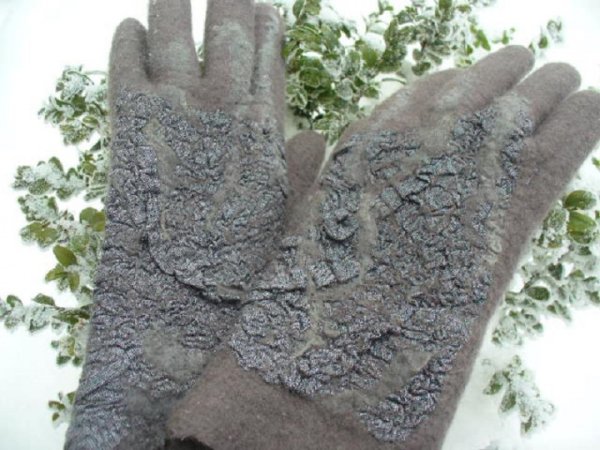 Pilkos klostuotos 2