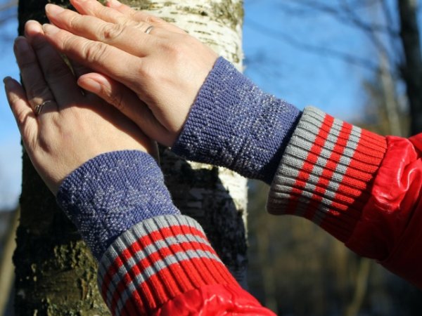 Blue Gray Color Wrist Warmers, Beaded Arm Warmers, Luxurious Cashmere Wool 3