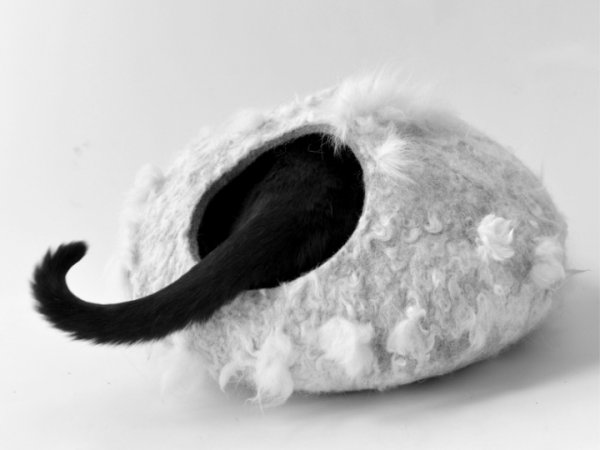 Natūralios vilnos guolis/cat cave 2