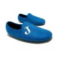 Initialized wool slippers - Shoes & slippers - felting