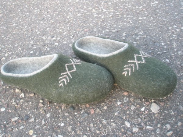 ir vėl vyrams - Shoes & slippers