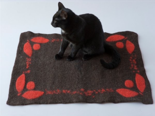 Veltas kilimėlis / Sheep wool Cat-pet mats 2