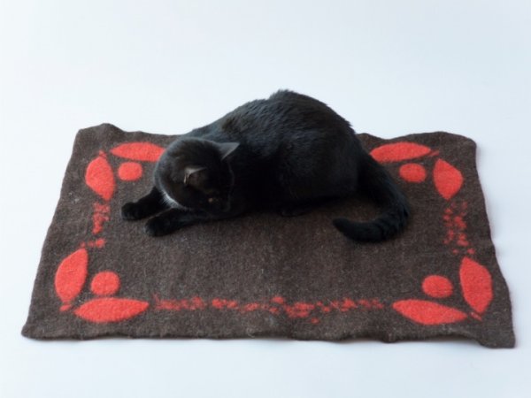 Veltas kilimėlis / Sheep wool Cat-pet mats 3