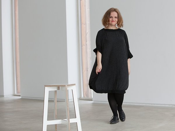 Tunika - klasikinis pilkos ir juodos derinys, merino vilna ir trikotazas. 2
