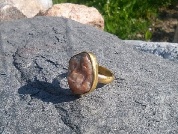 Ring with seaside stone 3