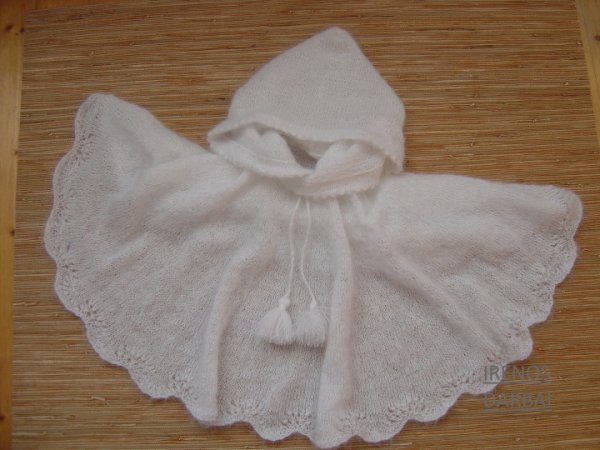 Skraiste su kapisonu - Baptism clothes